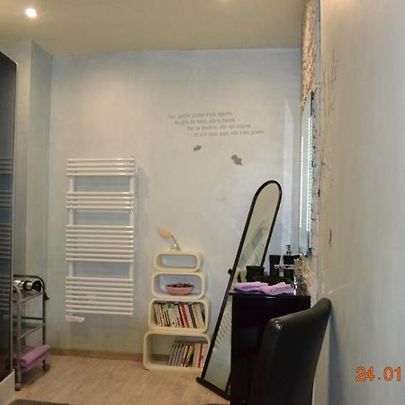 Bed And Breakfast "Le Moulin A Grains" Ménil-la-Horgne Εξωτερικό φωτογραφία