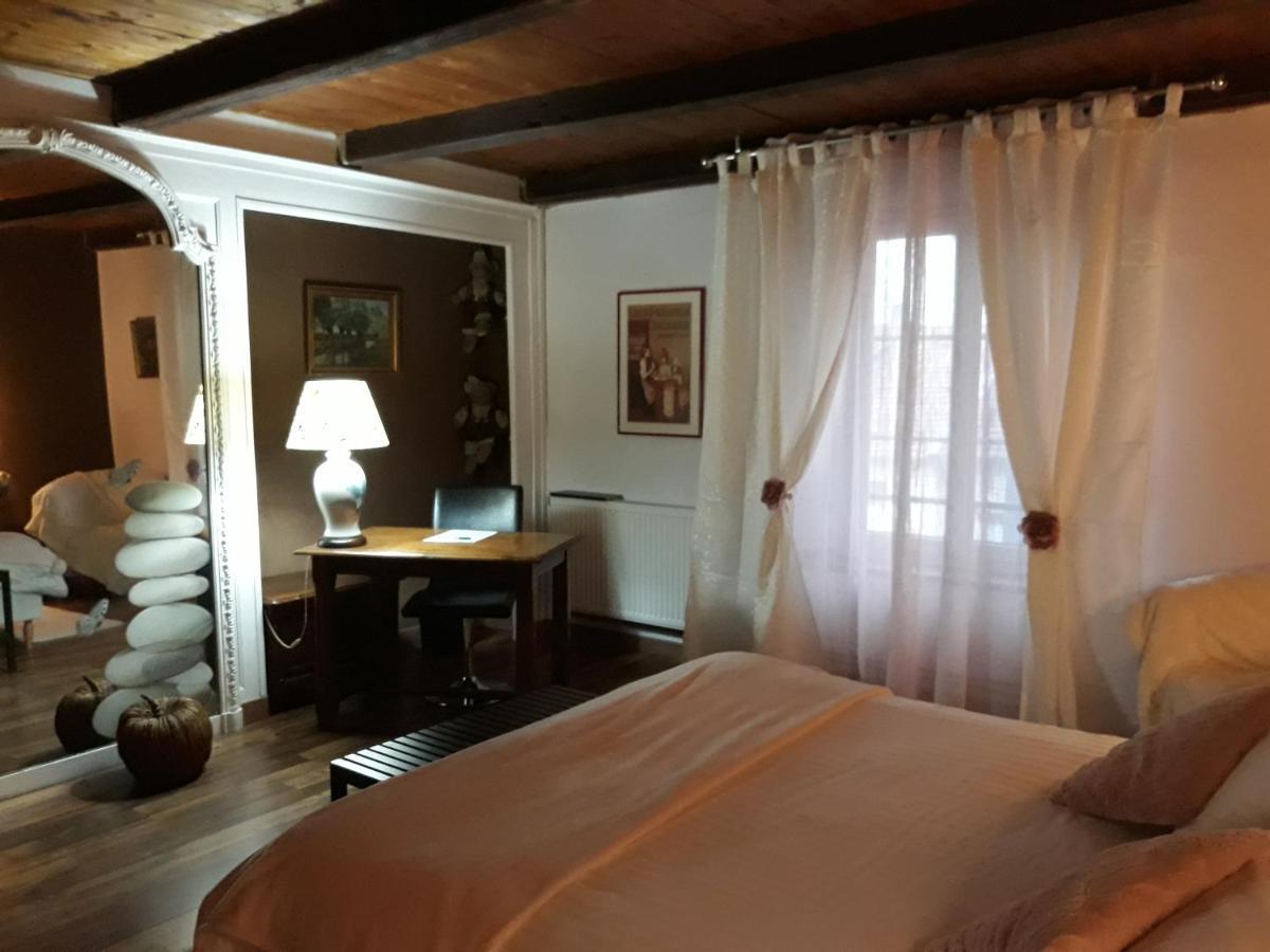 Bed And Breakfast "Le Moulin A Grains" Ménil-la-Horgne Εξωτερικό φωτογραφία