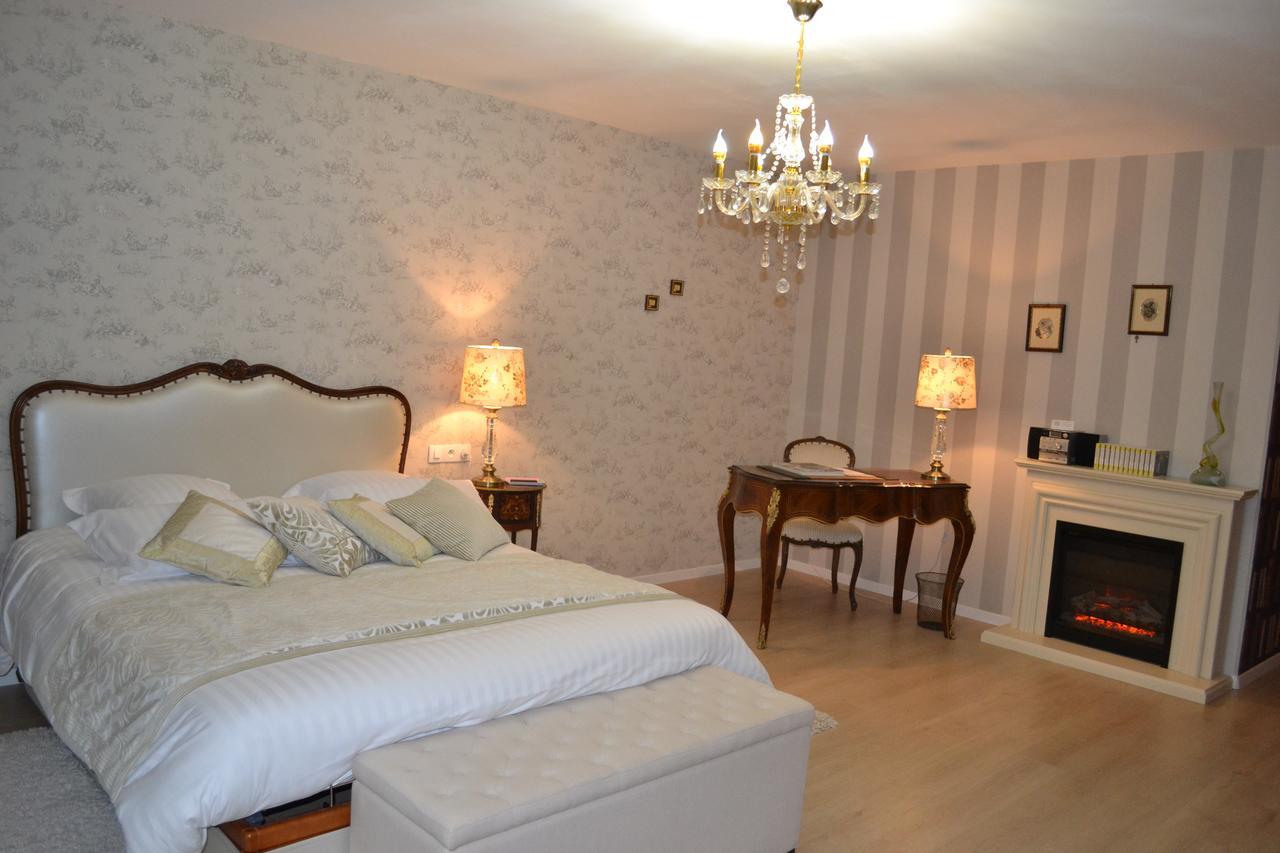 Bed And Breakfast "Le Moulin A Grains" Ménil-la-Horgne Εξωτερικό φωτογραφία